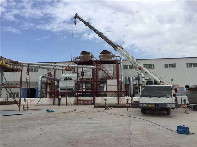 丰都县“手脚齐动”—— 吊车的 “协同作业” 技术